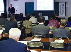 税の研修会で最新の税知識が習得できます